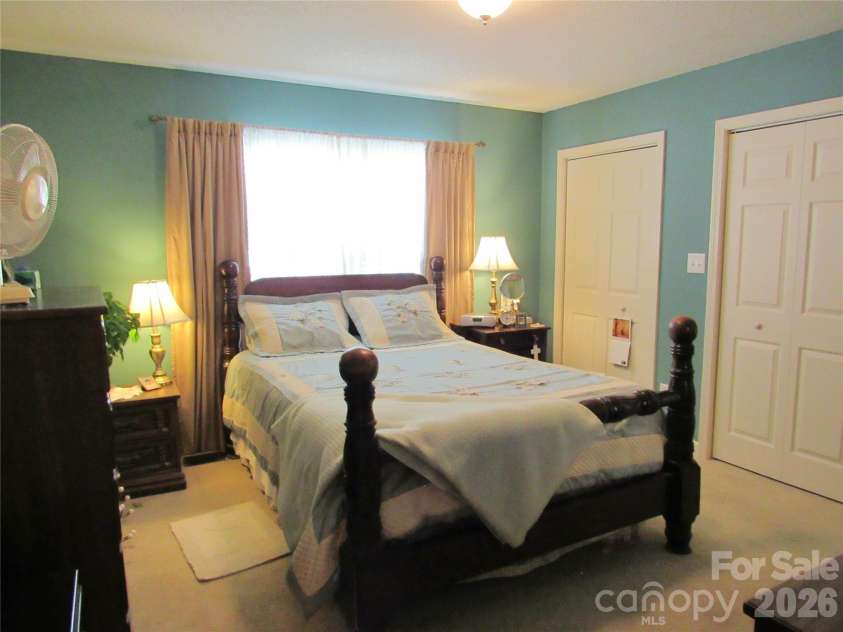 2514 Oxford Circle, Lancaster, SC 29720.  MLS# CAR4425299, YatesRealty ID 2437. 
