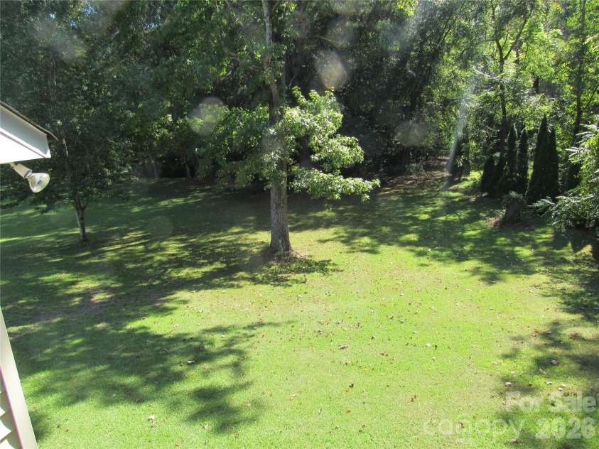 2514 Oxford Circle, Lancaster, SC 29720.  MLS# CAR4425299, YatesRealty ID 2437. 