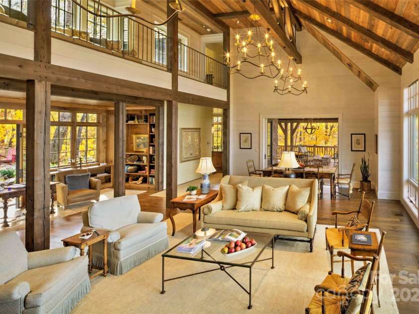 616 Old Growth Forest Road, Burnsville, NC 28714.  MLS# CAR4076276, YatesRealty ID 2437. Great main level living and indoor/outdoor spaces