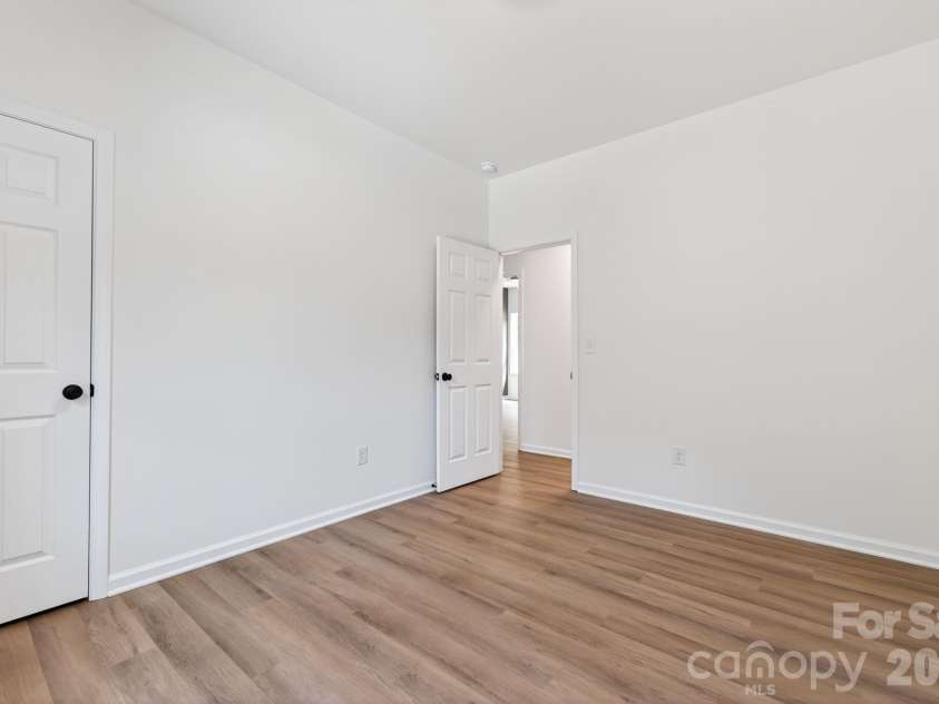 402 Pine Grove Avenue, Cherryville, NC 28021.  MLS# CAR4383733, YatesRealty ID 24370. 