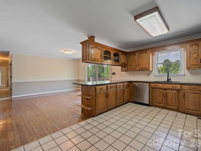 3381 Elaine Avenue, Lincolnton, NC 28092.  MLS# CAR4380939, YatesRealty ID 24372. 