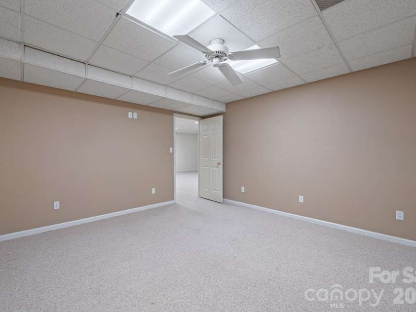 3381 Elaine Avenue, Lincolnton, NC 28092.  MLS# CAR4380939, YatesRealty ID 24372. 