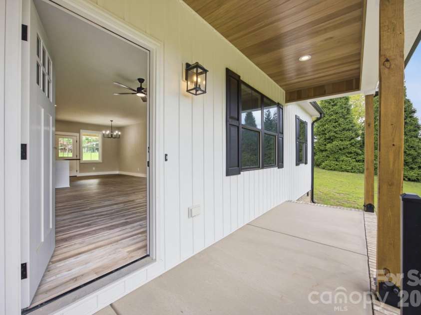 417 2nd Street, Faith, NC 28041.  MLS# CAR4412125, YatesRealty ID 24373. 