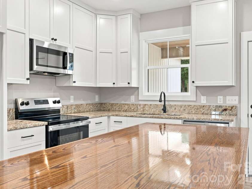 417 2nd Street, Faith, NC 28041.  MLS# CAR4412125, YatesRealty ID 24373. 