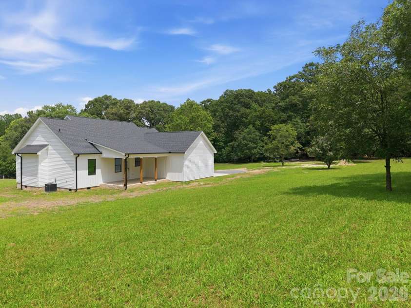 417 2nd Street, Faith, NC 28041.  MLS# CAR4412125, YatesRealty ID 24373. 