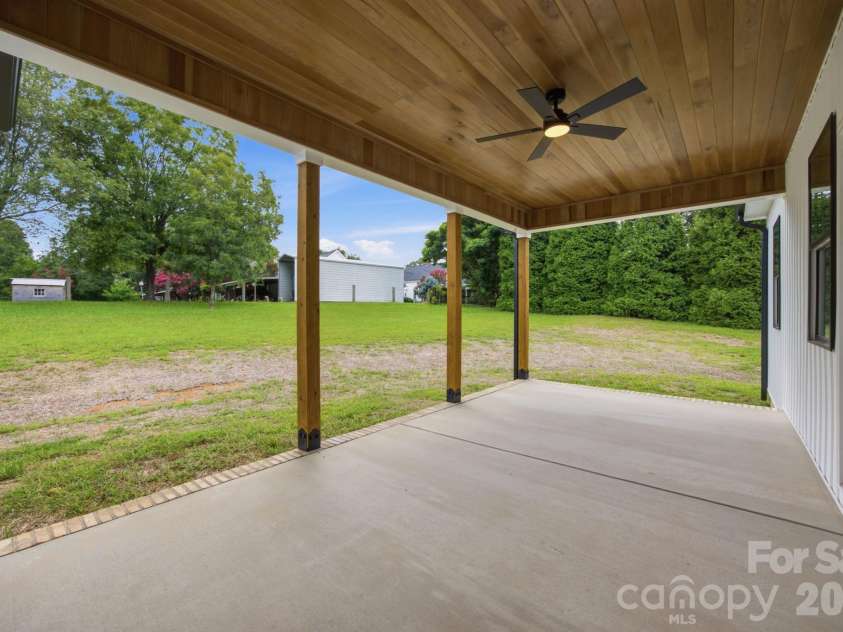 417 2nd Street, Faith, NC 28041.  MLS# CAR4412125, YatesRealty ID 24373. 