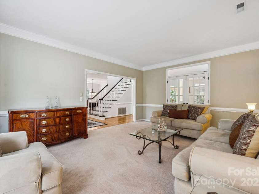 4716 Heatherton Place, Charlotte, NC 28270.  MLS# CAR4275105, YatesRealty ID 24373. 