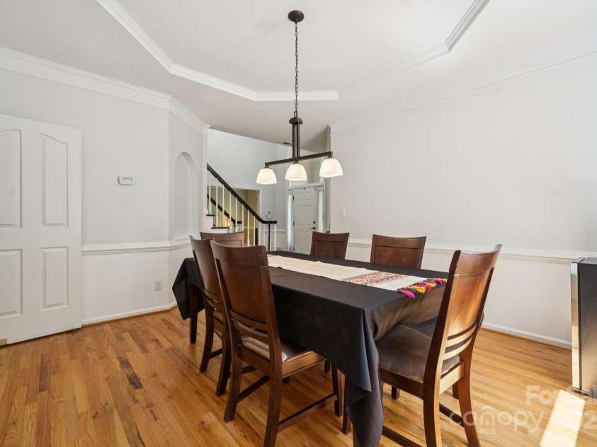 4716 Heatherton Place, Charlotte, NC 28270.  MLS# CAR4275105, YatesRealty ID 24373. 
