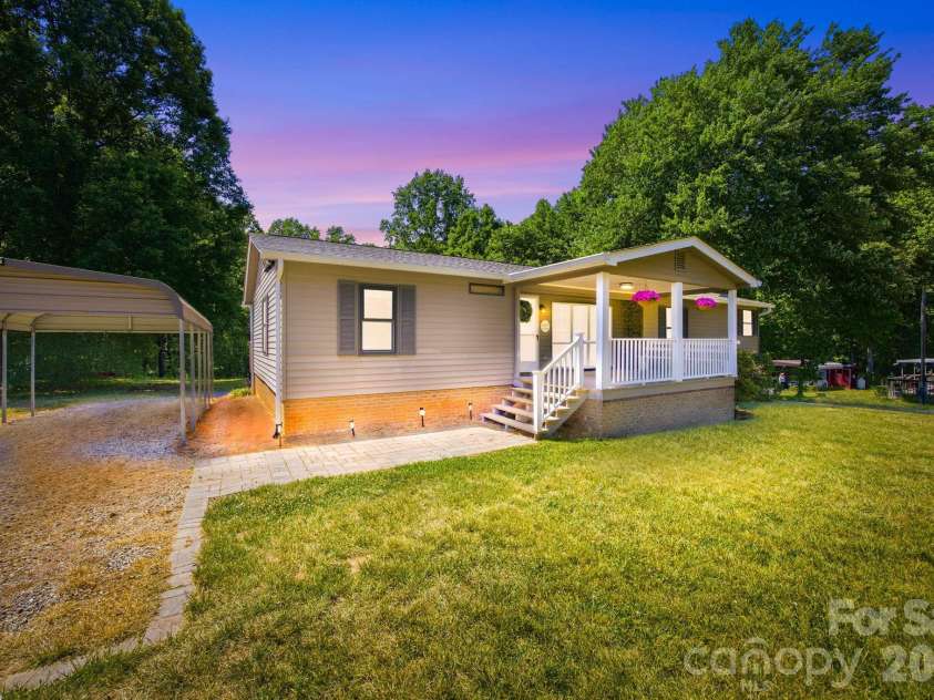 4377 Catawba Burris Road, Denver, NC 28037.  MLS# CAR4384921, YatesRealty ID 24374. 