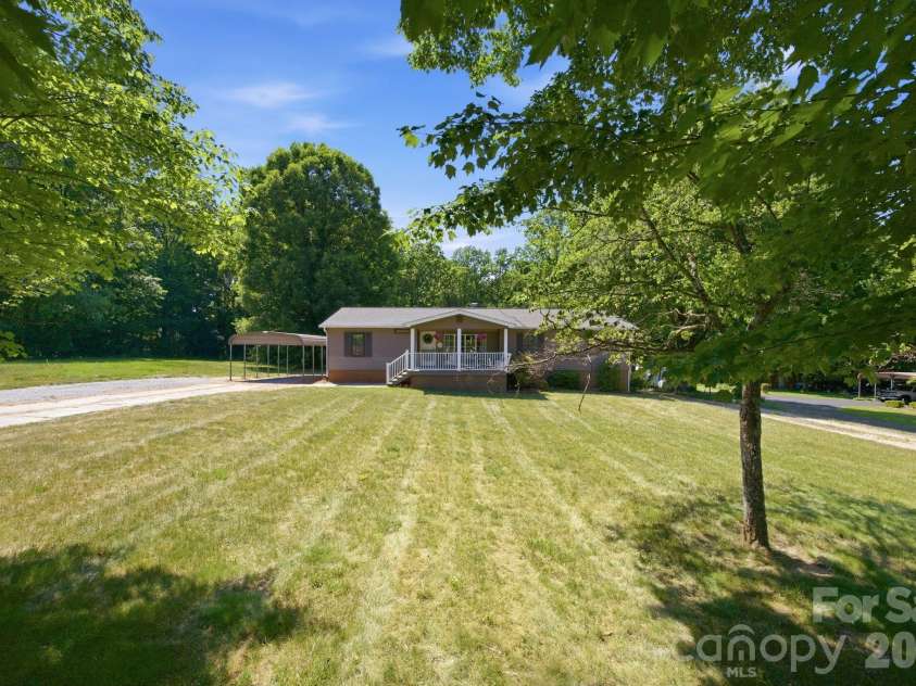 4377 Catawba Burris Road, Denver, NC 28037.  MLS# CAR4384921, YatesRealty ID 24374. 