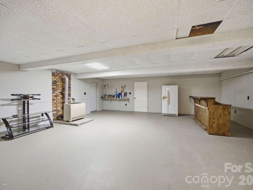 4377 Catawba Burris Road, Denver, NC 28037.  MLS# CAR4384921, YatesRealty ID 24374. 