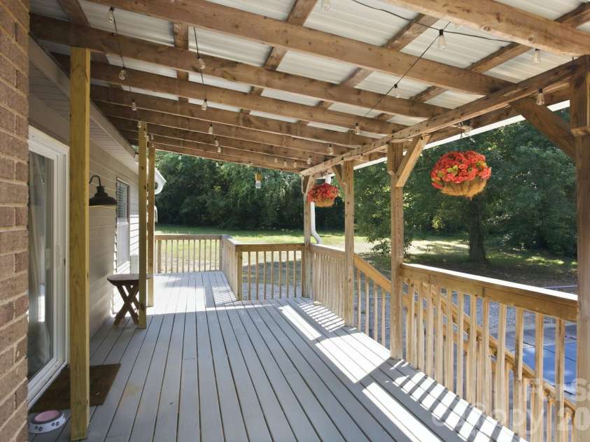 4377 Catawba Burris Road, Denver, NC 28037.  MLS# CAR4384921, YatesRealty ID 24374. 