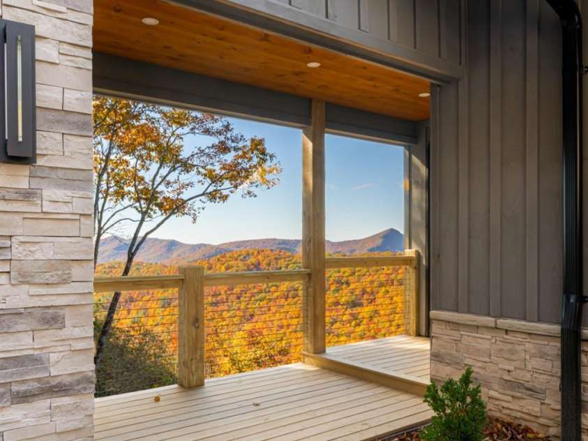 52 Hidden Grouse Lane, Sapphire, NC 28774.  MLS# CAR4276795, YatesRealty ID 24374. 