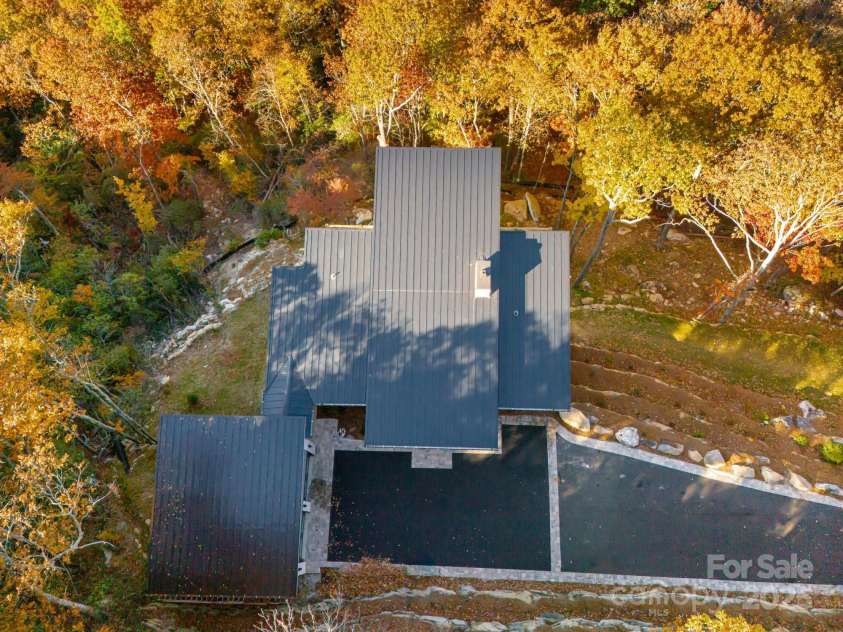 52 Hidden Grouse Lane, Sapphire, NC 28774.  MLS# CAR4276795, YatesRealty ID 24374. 