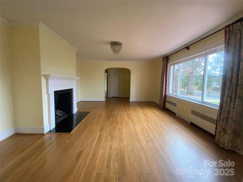 936 5th Street, Albemarle, NC 28001.  MLS# CAR4210182, YatesRealty ID 24378. 