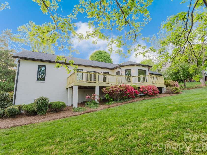 3730 Club House Drive, Conover, NC 28613.  MLS# CAR4385341, YatesRealty ID 24379. 