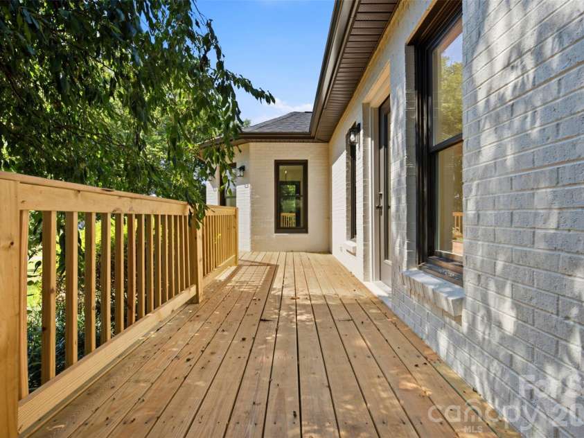 3730 Club House Drive, Conover, NC 28613.  MLS# CAR4385341, YatesRealty ID 24379. 