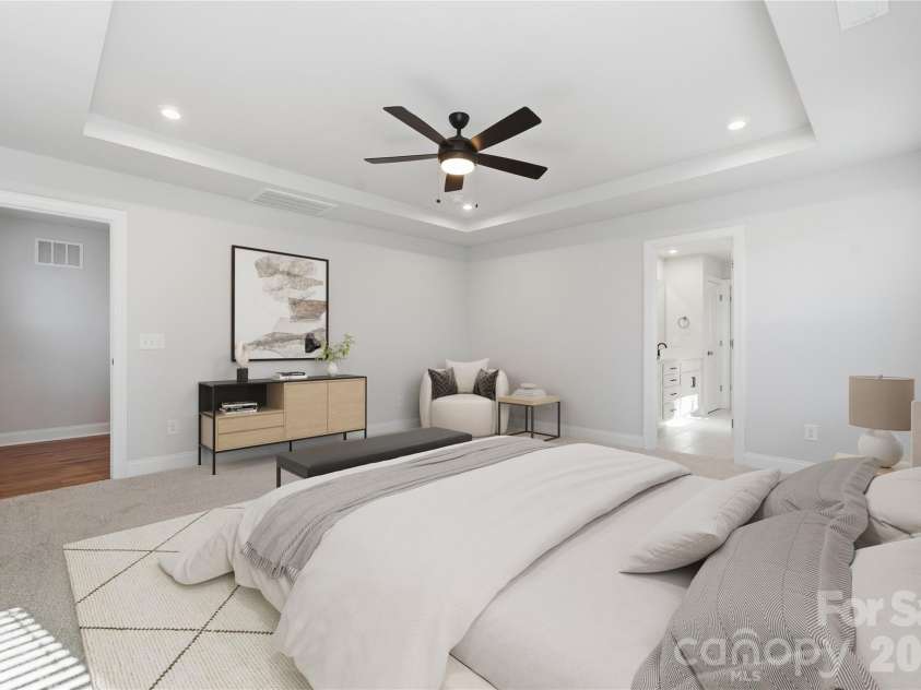 6420 Ludell Lane, Charlotte, NC 28215.  MLS# CAR4385348, YatesRealty ID 24380. Example Photo