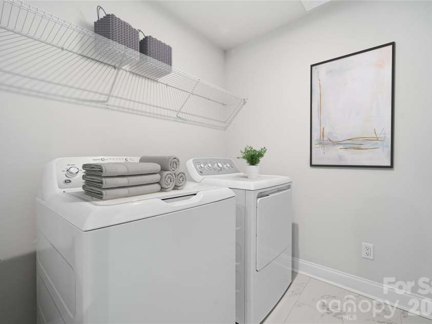6420 Ludell Lane, Charlotte, NC 28215.  MLS# CAR4385348, YatesRealty ID 24380. Example Photo