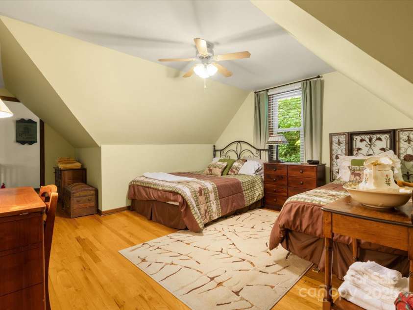 2981 Heath Peak Road, Waynesville, NC 28785.  MLS# CAR4266854, YatesRealty ID 24381. Perfect for a home office or craft room