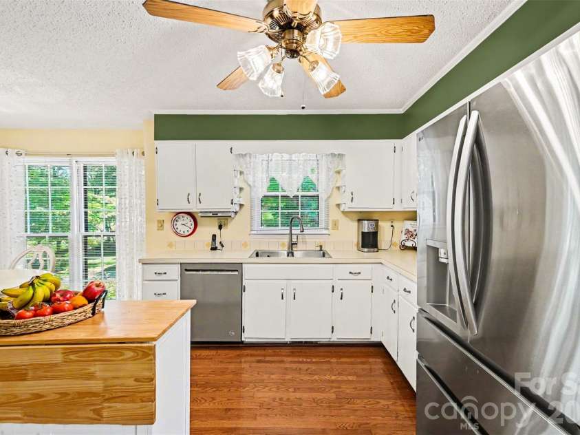 5523 Beaver Dam Lane, Mint Hill, NC 28227.  MLS# CAR4384017, YatesRealty ID 24382. 