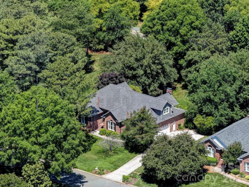 3498 Brighton Court, Concord, NC 28027.  MLS# CAR4384363, YatesRealty ID 24383. 