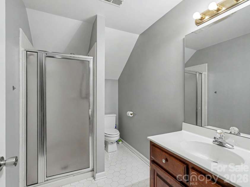 3498 Brighton Court, Concord, NC 28027.  MLS# CAR4384363, YatesRealty ID 24383. Full Bath upstairs