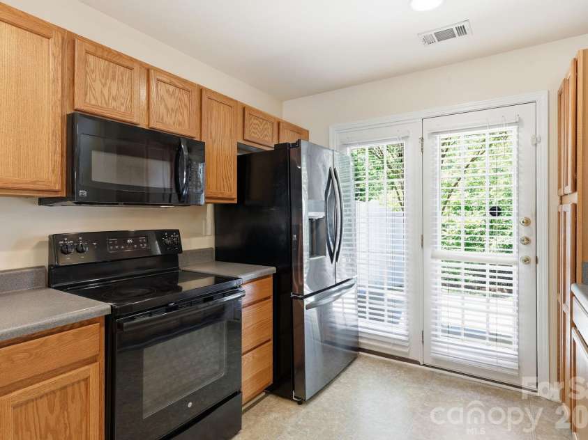 2548 Brackley Place, Concord, NC 28027.  MLS# CAR4376460, YatesRealty ID 24384. 