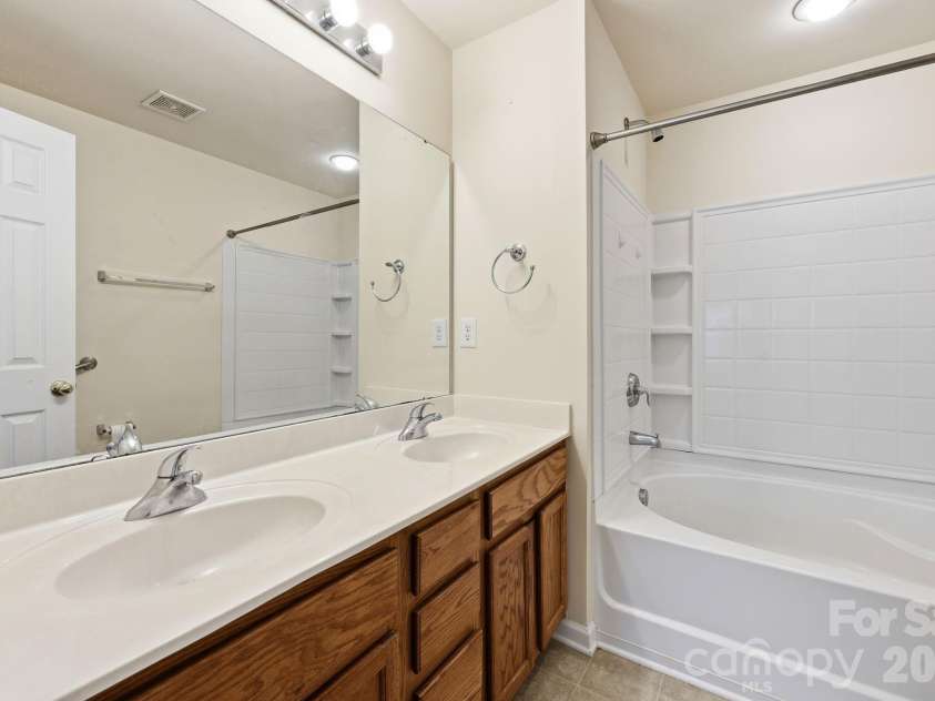 2548 Brackley Place, Concord, NC 28027.  MLS# CAR4376460, YatesRealty ID 24384. 