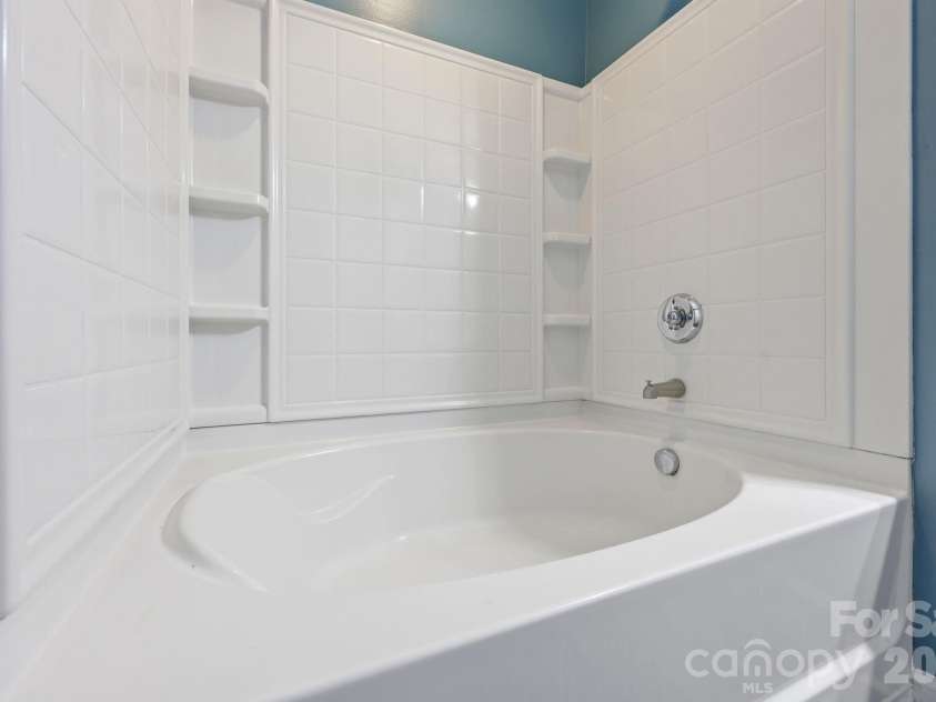 2540 Brackley Place, Concord, NC 28027.  MLS# CAR4376466, YatesRealty ID 24385. 
