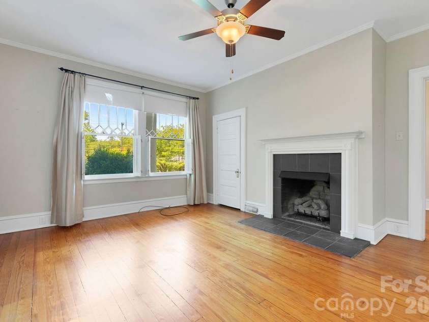 208 Probart Street, Brevard, NC 28712.  MLS# CAR4384508, YatesRealty ID 24387. 