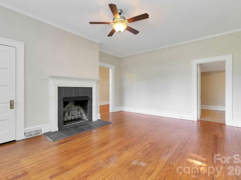 208 Probart Street, Brevard, NC 28712.  MLS# CAR4384508, YatesRealty ID 24387. 