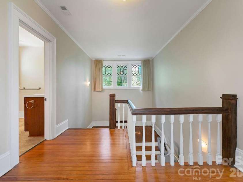 208 Probart Street, Brevard, NC 28712.  MLS# CAR4384508, YatesRealty ID 24387. 