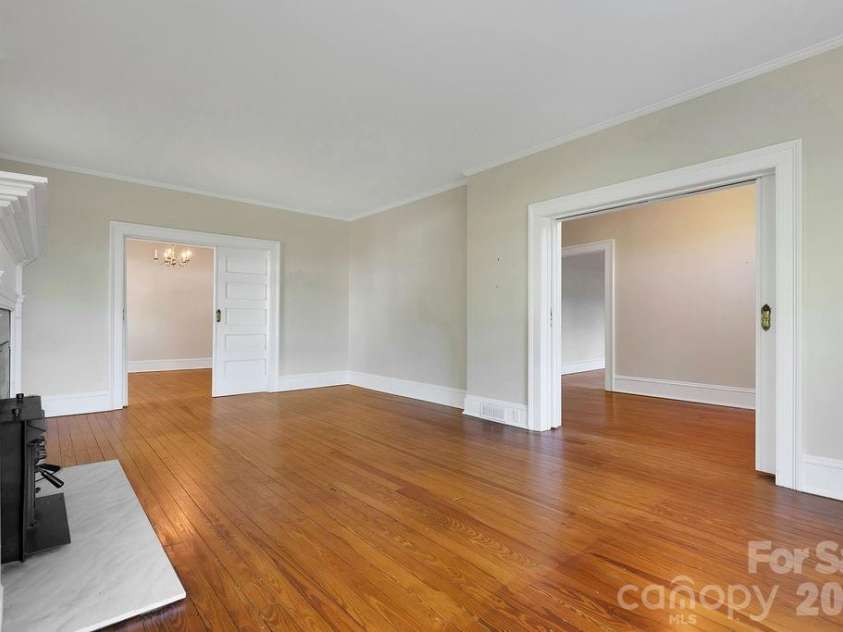 208 Probart Street, Brevard, NC 28712.  MLS# CAR4420594, YatesRealty ID 24387. 