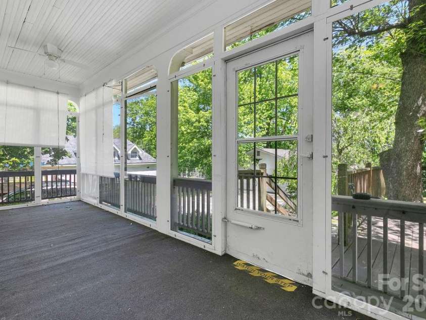 208 Probart Street, Brevard, NC 28712.  MLS# CAR4420594, YatesRealty ID 24387. 