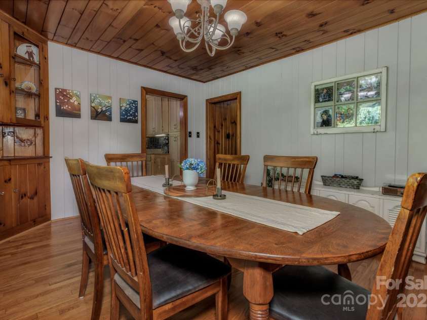 111 Assembly Drive, Montreat, NC 28757.  MLS# CAR4271152, YatesRealty ID 24388. 