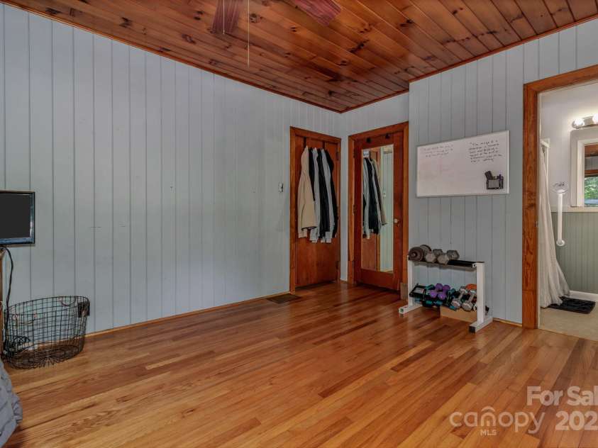 111 Assembly Drive, Montreat, NC 28757.  MLS# CAR4271152, YatesRealty ID 24388. 