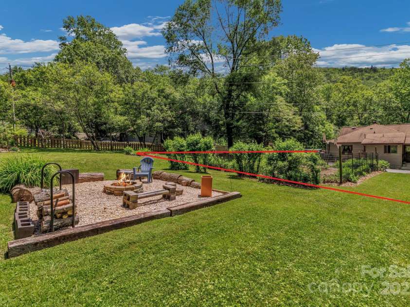 111 Assembly Drive, Montreat, NC 28757.  MLS# CAR4271152, YatesRealty ID 24388. 