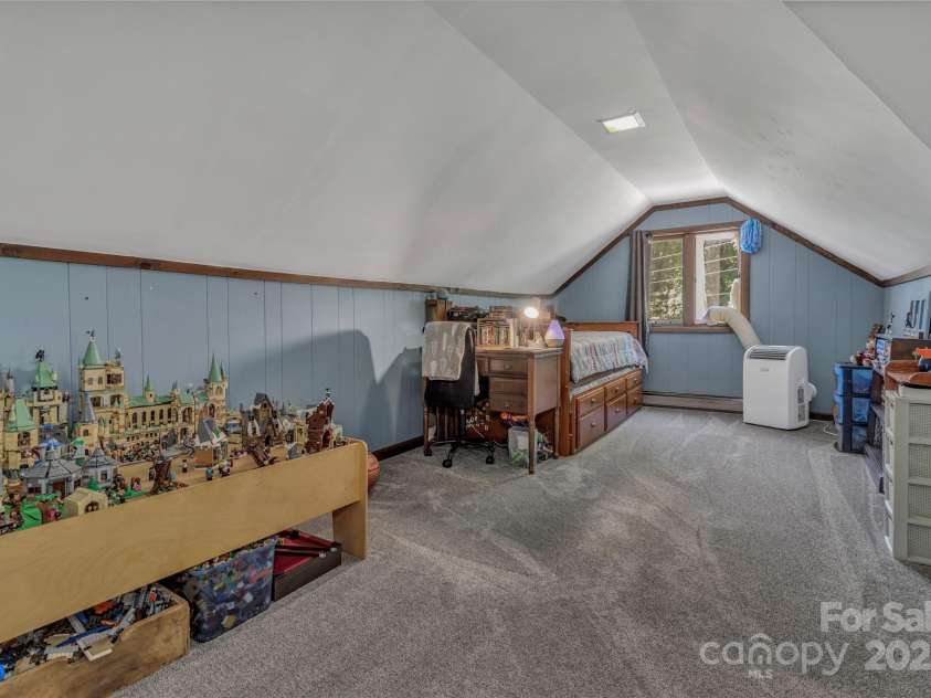 111 Assembly Drive, Montreat, NC 28757.  MLS# CAR4271152, YatesRealty ID 24388. Large separate living space to be utilized as a bedroom or flex space.
