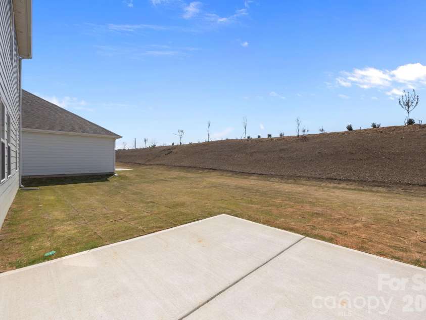 426 Brick House Road, York, SC 29745.  MLS# CAR4385372, YatesRealty ID 24388. 