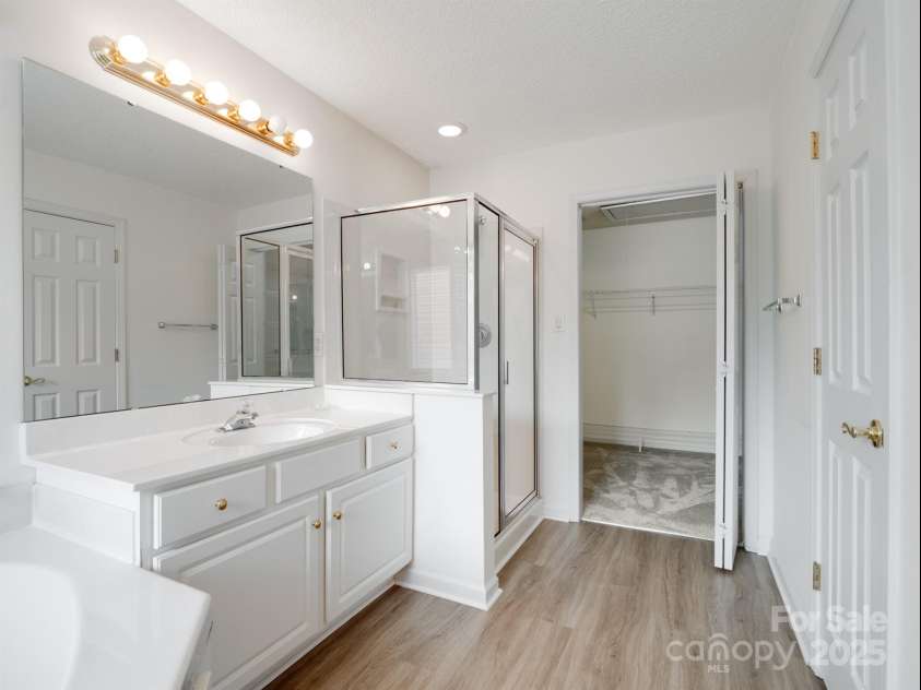 12317 Panthersville Drive, Charlotte, NC 28269.  MLS# CAR4255079, YatesRealty ID 24389. 