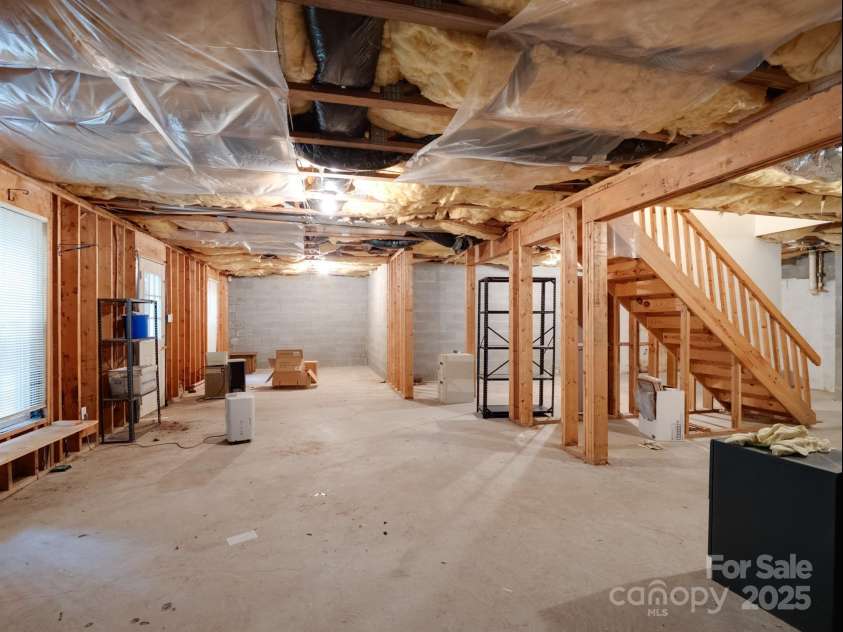 12317 Panthersville Drive, Charlotte, NC 28269.  MLS# CAR4255079, YatesRealty ID 24389. 