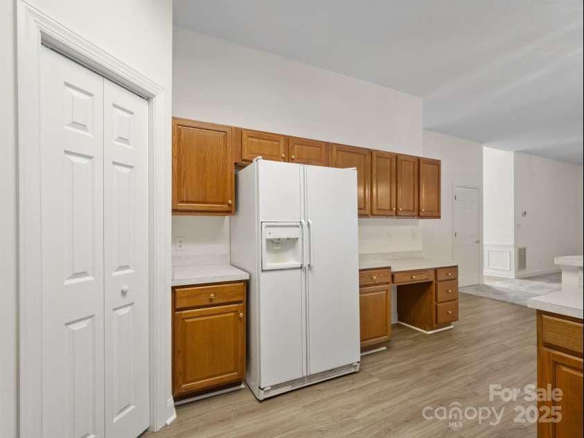12317 Panthersville Drive, Charlotte, NC 28269.  MLS# CAR4255079, YatesRealty ID 24389. 