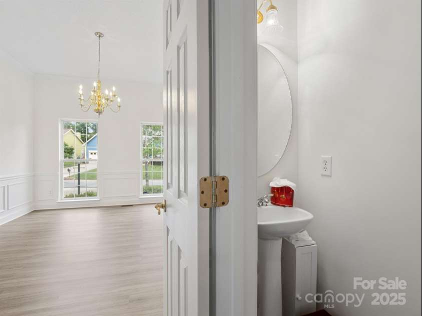 12317 Panthersville Drive, Charlotte, NC 28269.  MLS# CAR4255079, YatesRealty ID 24389. 