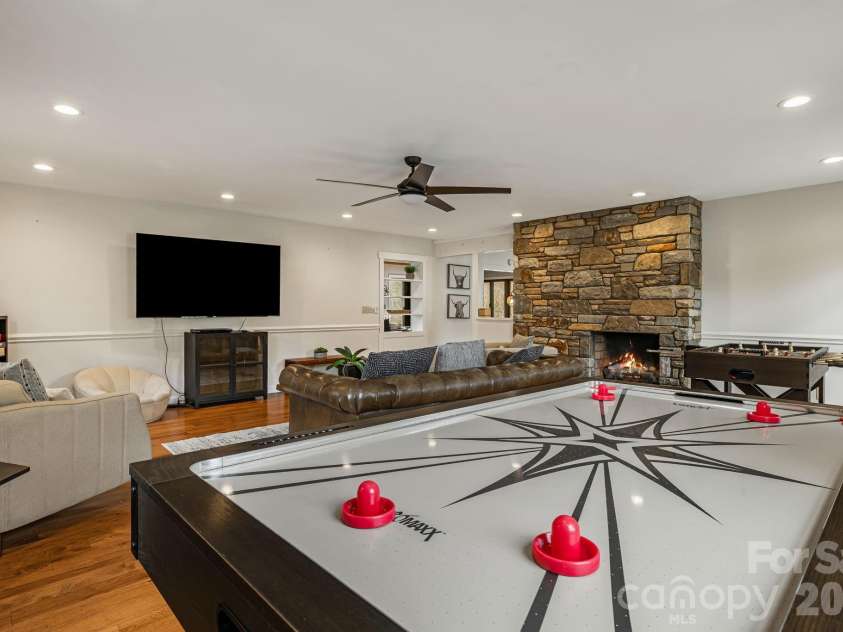 1236 Upper Brush Creek Road, Fairview, NC 28730.  MLS# CAR4336398, YatesRealty ID 2439. 