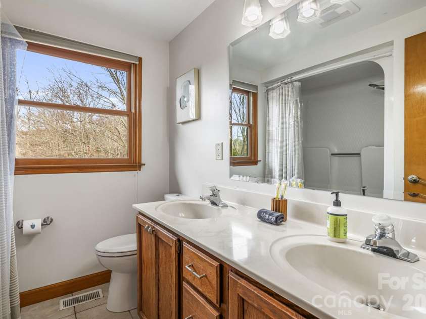 1236 Upper Brush Creek Road, Fairview, NC 28730.  MLS# CAR4336398, YatesRealty ID 2439. 