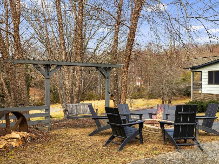 1236 Upper Brush Creek Road, Fairview, NC 28730.  MLS# CAR4336398, YatesRealty ID 2439. 