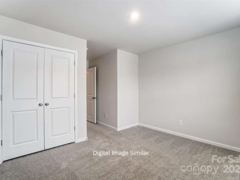 7509 Hodges Meadow Lane, Charlotte, NC 28213.  MLS# CAR4328421, YatesRealty ID 2439. 