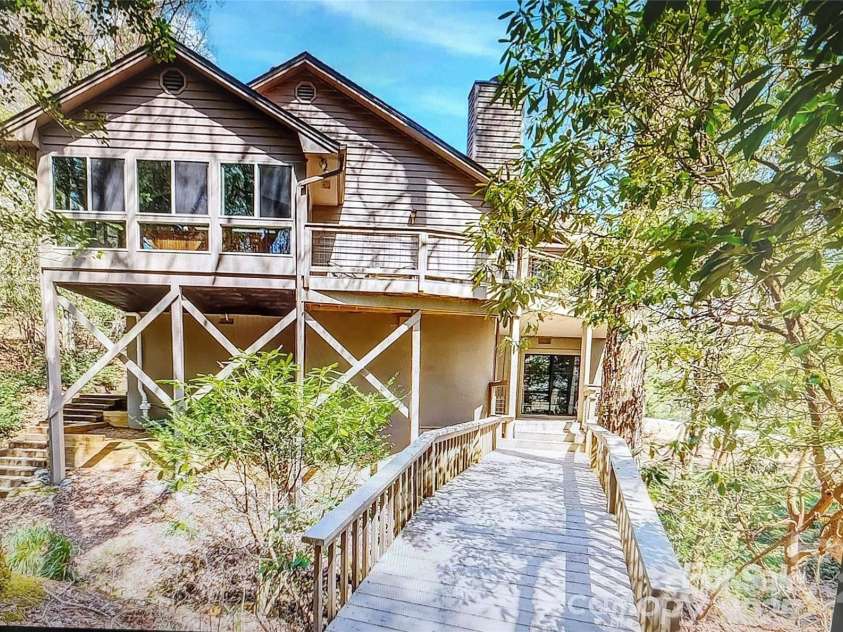 1155 Soquili Drive, Brevard, NC 28712.  MLS# CAR4291031, YatesRealty ID 24393. 