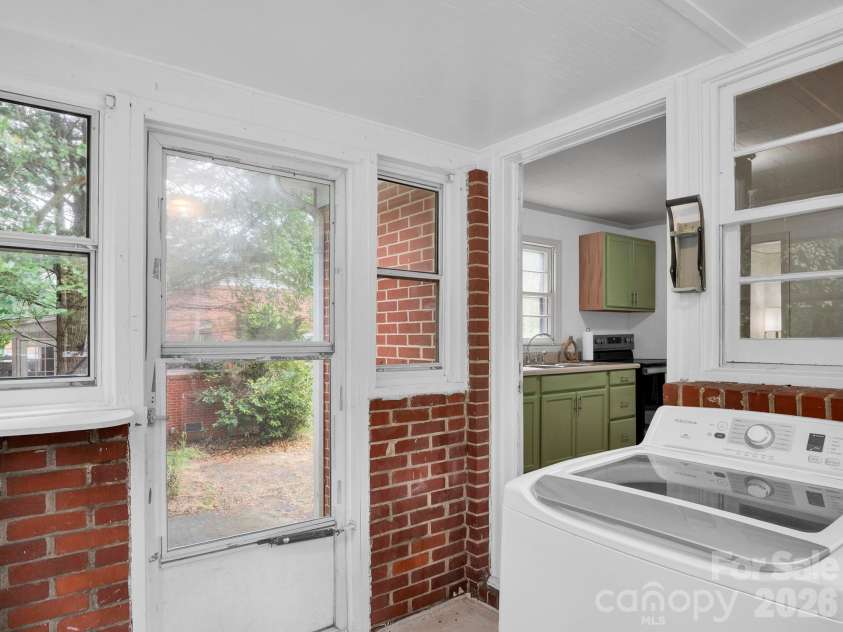840 Jackson Street, Gastonia, NC 28052.  MLS# CAR4376820, YatesRealty ID 24394. 